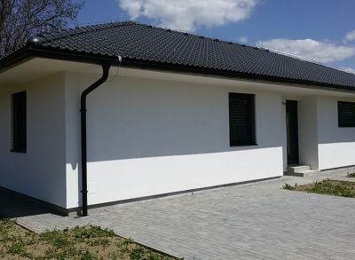 Predaj novostavba 4 izbový bungalov v obci Rosina pozemok 577m2