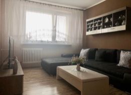 3 izbový byt na predaj s výbornou občianskou vybavenosťou a prístupom do centra Bratislavy