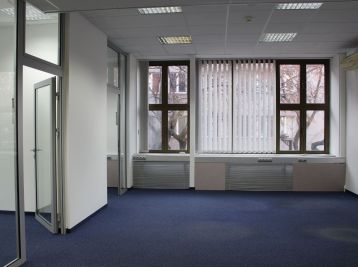 PROMINENT REAL prenajme kancelárske priestory v centre Bratislavy.
