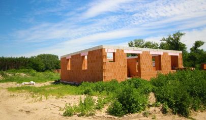 MODERNÁ novostavba 4 izbového bungalovu *Gajary* tepelné čerpadlo v cene