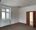 Lukratívne kancelárske priestory, 95 m2, samostatný vchod, Trenčín, Piaristická ul.