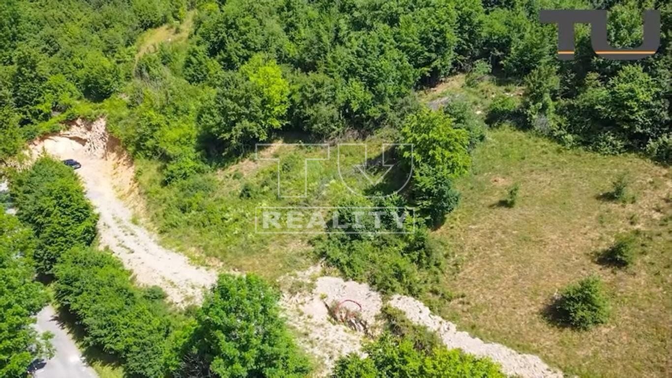 !!!! ZNÍŽENÁ CENA!!!! Na predaj slnečný ,krásny pozemok za výhodnú cenu, 864 m2 - obec Môlča