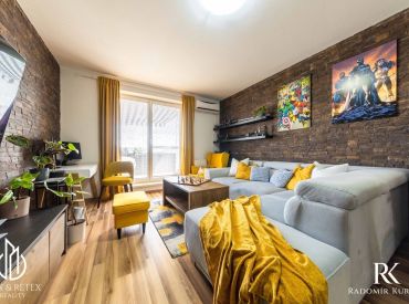 Veľkometrážny 2 izbový byt s balkónom v novostavbe na ulici Budatínska