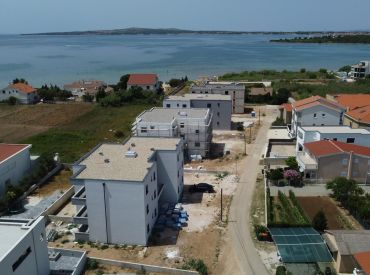 Novostavba apartmán 250m od mora s výhľadom na more Chorvátsko -Privlaka pieskové pláže