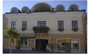 Postúpenie prevádzky mestského hotela v Liptovskom Mikuláši.