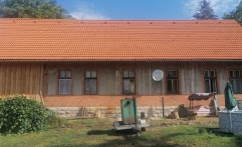 predáme veľký rodinný dom v obci Bartošova Lehôtka