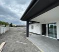 DIAMOND HOME s.r.o. Vám ponúka na predaj krásnu 3 izbovú novostavbu na 400m2 pozemku s tepelným čerpadlom v štandardnom dokončení!