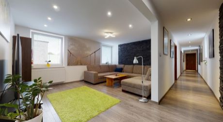FINREA│4 izbový zariadený byt s kompletnou rekonštrukciou 93,5 m2 vo Vrútkach