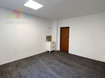 Kancelárske priestory 25 m2 s parkovacím miestom Piešťany, Winterova