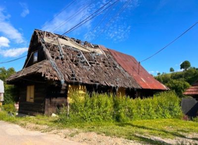 Predaj drevenica s pozemkom o rozlohe 585m2 v obci Lutiše