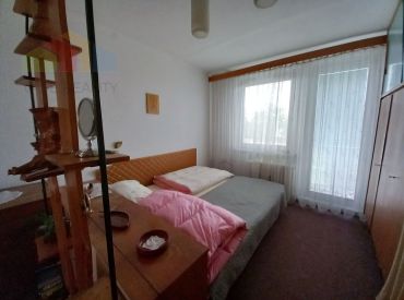 Predaj 3-izbový byt s balkónom, 66 m2 vo veľmi peknej a vyhľadávanej lokalite Piešťan