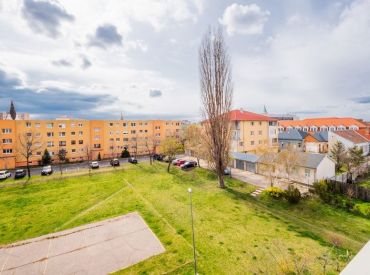 4i slnečný byt, 86 m2 – DS – Radničné námestie: bývajte v srdci Dunajskej Stredy