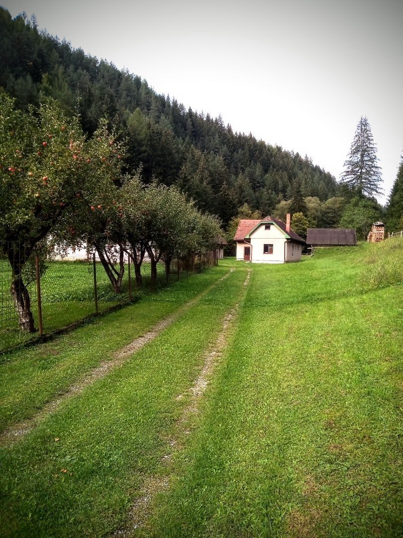 Predaj usadlosť Jasenská dolina 2839 m2