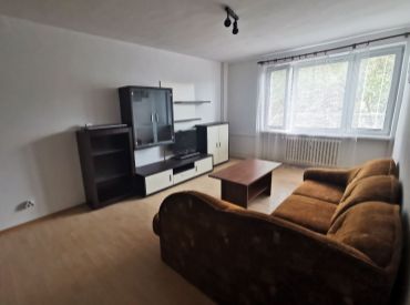 Prenájom pekný 2-izbový byt, 51m2, v tichom prostredí Piešťan, Vrbovská Cesta