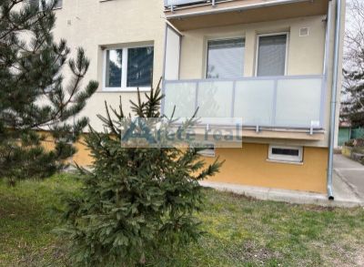 ARETÉ REAL - PRENÁJOM ZARIADENÉHO 2 1/2-IZBOVÉHO BYTU S BALKÓNOM, MODRA, DRUŽSTEVNÁ