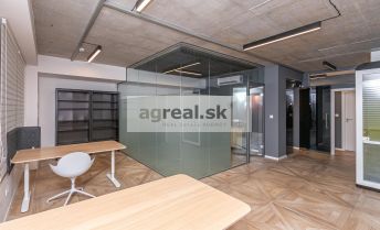 Štýlové kancelárske / obchodné priestory 97,87 m² v novostavbe Skalná ulica, parking