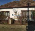 LEN U NÁS!!! Na predaj 4 izbový rodinný dom v obci Jastrabie Kračany