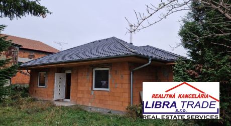 PREDAJ - 4 izbový rodinný dom typu bungalov v Komárne časť Nová Osada NOVOSTAVBA!