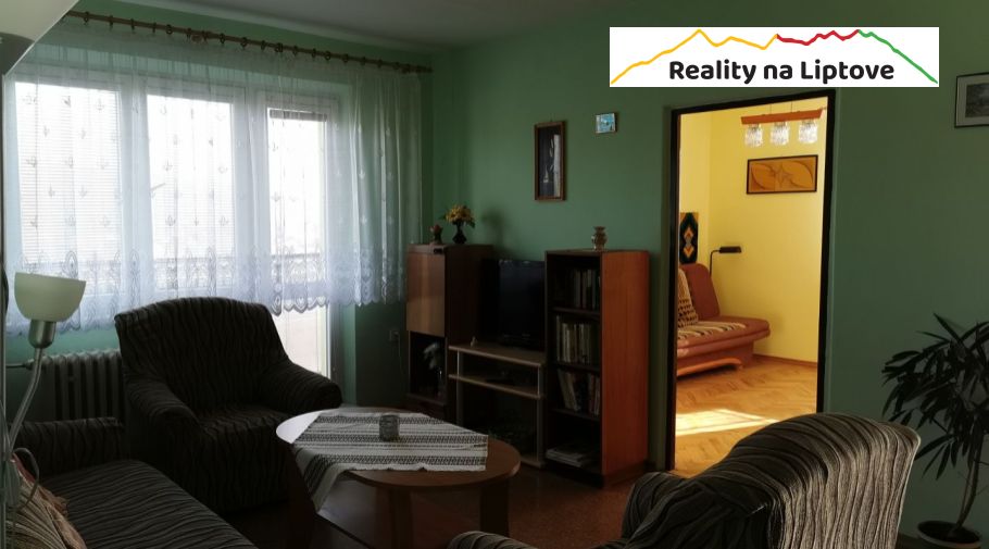 Slnečný 3 izbový byt, Hurbanova v centre Liptovského Mikuláša.