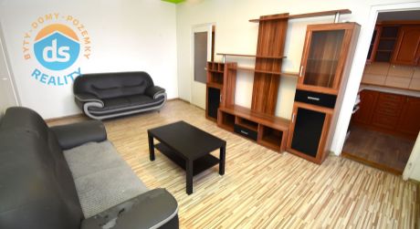 Na predaj 2 izbový byt s lodžiou, 47 m2, Trenčín, ul. Kyjevská
