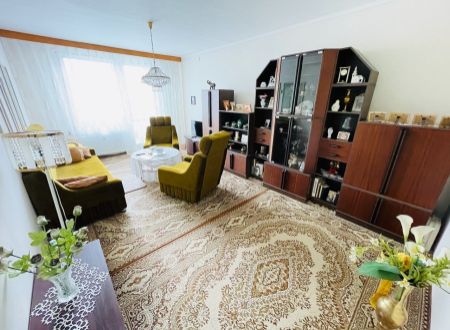 Na predaj 4 i byt s balkónom 81 m2 Partizánske - pri centre