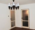 DIAMOND HOME s.r.o. Vám ponúka na predaj veľkometrážny 2 izbový byt na zvýšenom prízemí na Ružovom Háji v Dun.Strede