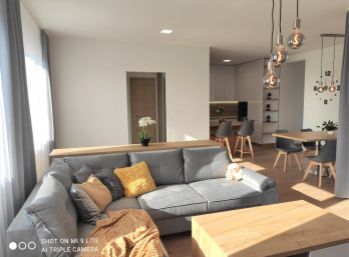 NOVOSTAVBA - Úplne nový 4 izb. rodinný dom - Bungalov a garážou