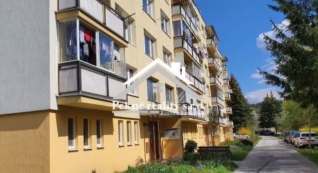 Predaj 2 izb. bytu s balkónom vo Zvolene-Podborová