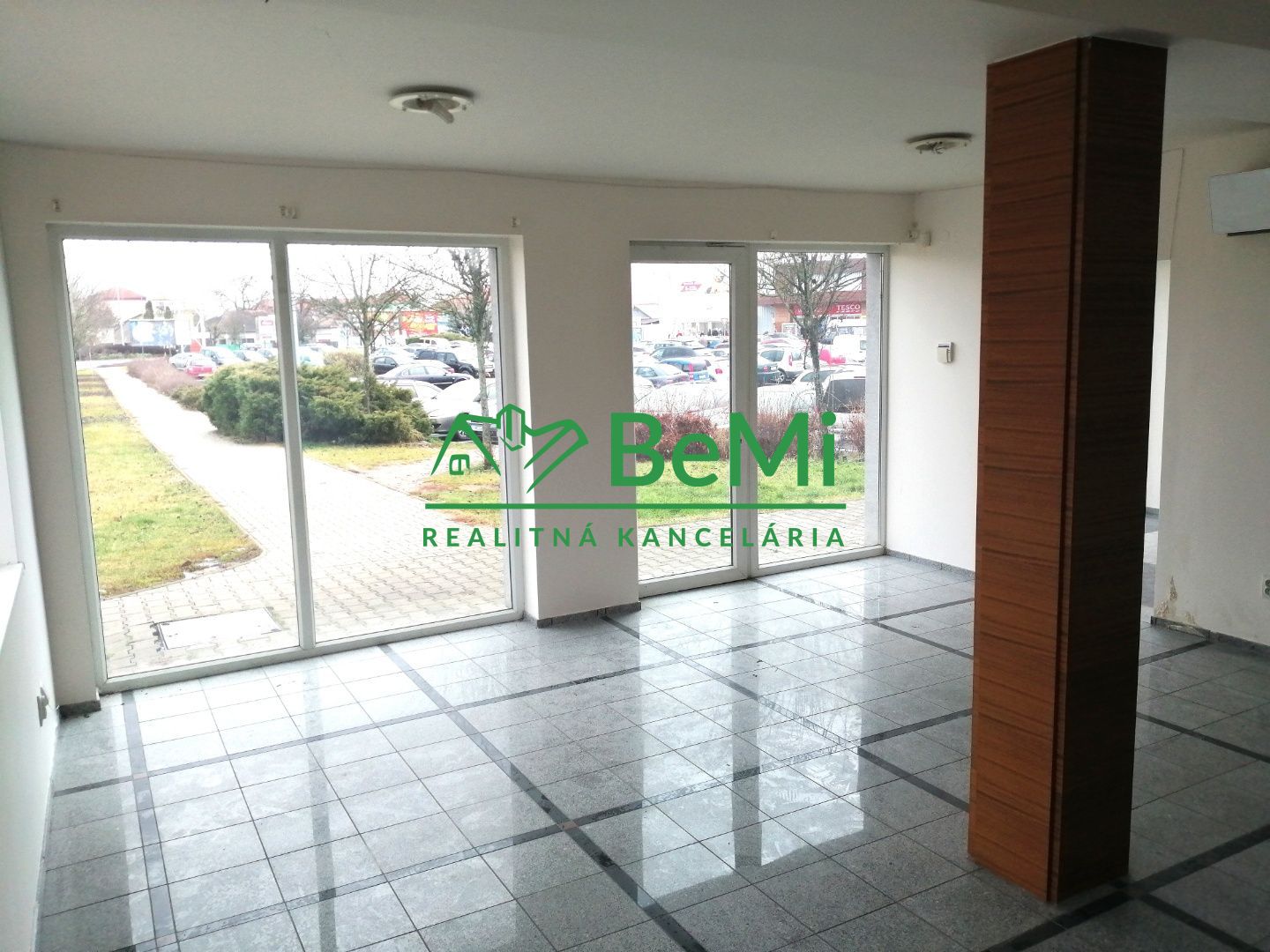 Iný-Prenájom-Lučenec-700.00 €