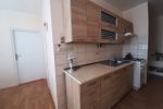Realitná kancelária SA REALITY ponúka 3 izbový byt s balkónom vo veľmi dobre lokalite Levíc