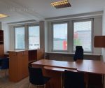 Zariadené kancelárske priestory 32 m2, 1.poschodie, Trenčín, ul.1.mája / centrum