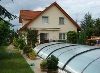 RD Jarovce - Rodinný dom s bazénom a krásnou záhradou
