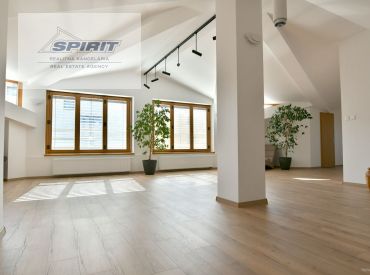 Nadštandardný luxusný 5-izbový byt - 230 m2 - Žilina, Bulvár