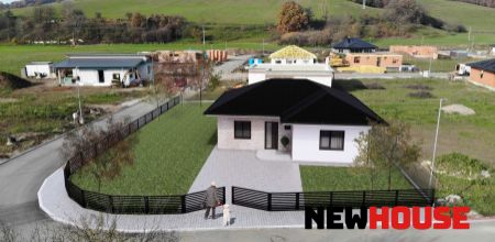 Moderný bungalov z kvalitných materiálov v novej lokalite - IBV Pod Horou - Kľúčové