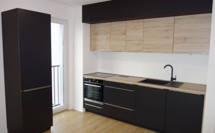 Novostavba: Zariadený 2-izbový byt s lodžiou 60 m2 + parkovacie miesto 11 m2, ul. Halalovka, Trenčín - Juh III