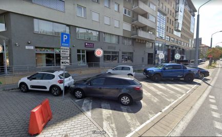 PREDAJ parkovacie státie križovatka Miletičova - Košická pri trhovisku Miletičova