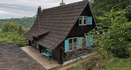 Rekreačná chata s vodovodom a elektrinou, Zvolenská priehrada