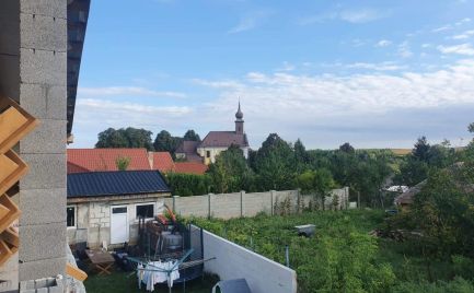 2-podlažný dom v Močenku pripravený pre rodinný život