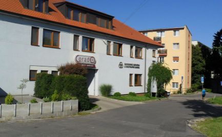 Prenajmem kancelárske priestory v centre Nitry - 27,3m2 a 24,35m2.
