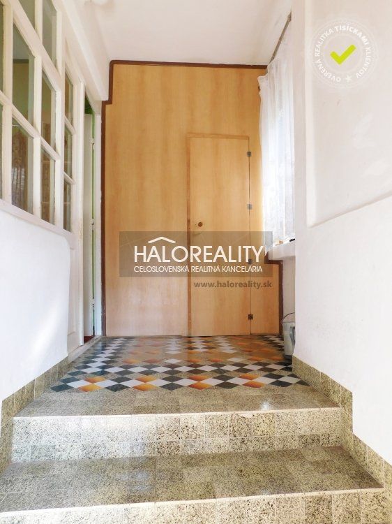 HALO reality - Predaj, rodinný dom Šarkan, tichá dedinka na výbežku Belianskych kopcov - EXKLUZÍVNE HALO REALITY