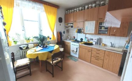 EXLUZÍVNE - Na predaj, 3 izbový byt- Prešov - blízke centrum mesta ul. Záhradná
