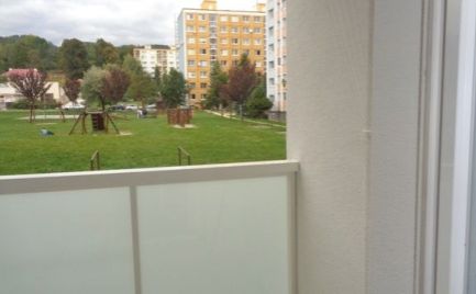 Byt 2 izbový  typu MNKS 49 m2 s balkónom  B. Bystrica,  – Cena ako za jednoizbový byt - 116 000€