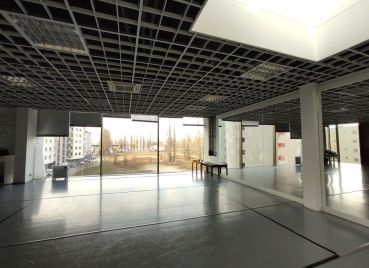 Lukratívny obchodný/administratívny priestor vo Vienna Gate, Kopčianska-Petržalka,199,35m2