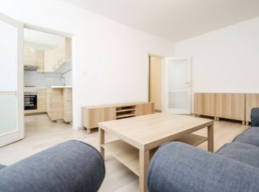 2,5i byt, 66 m2 – BA – Nové Mesto: NOVÁ MODERNÁ REKONŠTRUKCIA, výborná dostupnosť do centra.