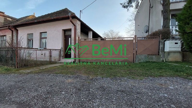 Rodinný dom-Predaj-Radošina-74800.00 €