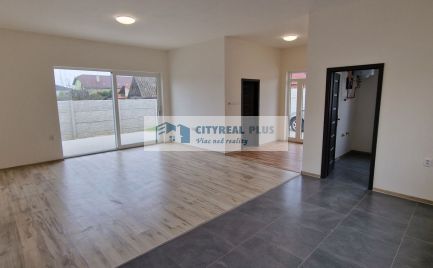 Ponúkam na Prenájom novostavbu 3 izbový rodinný dom Kolárovo