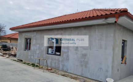 Ponúkam na PREDAJ novostavbu 3 izbový rodinný dom Kolárovo