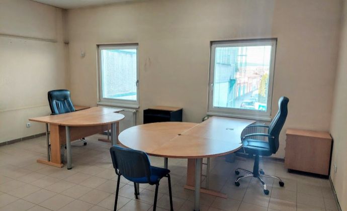 Kancelárske priestory na prenájom, Prievidza, ul. Nadjazdová