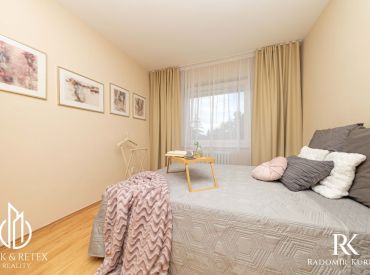 MRK & RETEX / Ponúka na predaj 3 izbový byt pri HORSKOM PARKU