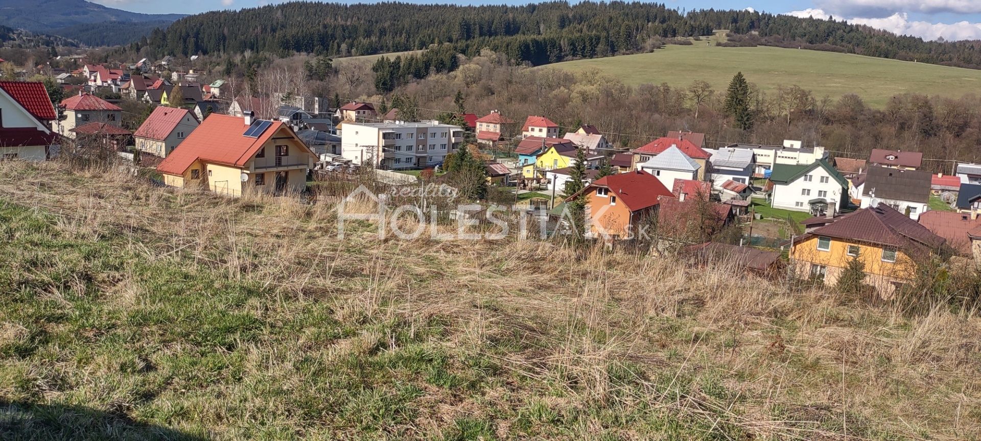 Predám exkluzívne dva stavebné pozemky v obci Olešná